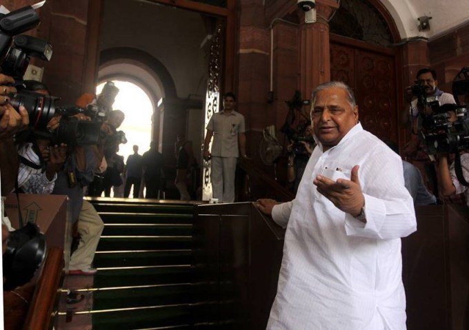 આ ઉપરાંત તેઓ 1996થી 2019 દરમિયાન 7 વખત લોકસભામા ચૂંટાયા હતા.