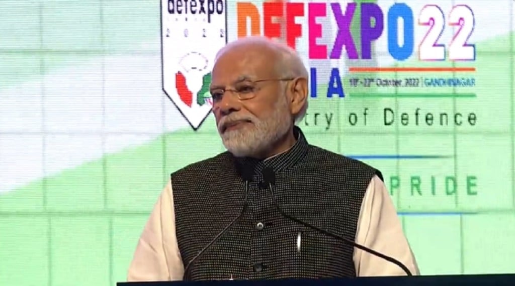 PM નરેન્દ્ર મોદી ગુજરાત પ્રવાસ: ડિફેન્સ એક્સપો-2022નું કર્યું ઉદ્ધાટન, ‘ભારત 75થી વધુ દેશોને રક્ષા સાધનો એક્સપોર્ટ કરે છે’