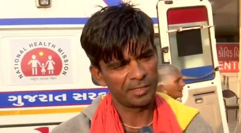 “સાત માસની સગર્ભાને મરતા જોઈ હું કંપી ઉઠ્યો”: મોરબી પુલની દુર્ઘટના નજરે જોનાર ચાવાળાએ વ્યક્ત કરી દર્દનાક કહાની