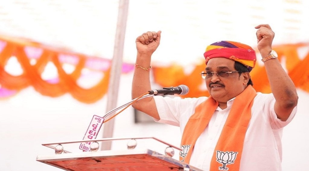 ગુજરાત વિધાનસભા ચૂંટણી 2022: ભાજપની બળવાખોર નેતાઓ પર કાર્યવાહી, મધુ શ્રીવાસ્તવ, ધવલસિંહ ઝાલા સહિત 12 નેતાઓને સસ્પેન્ડ કર્યા