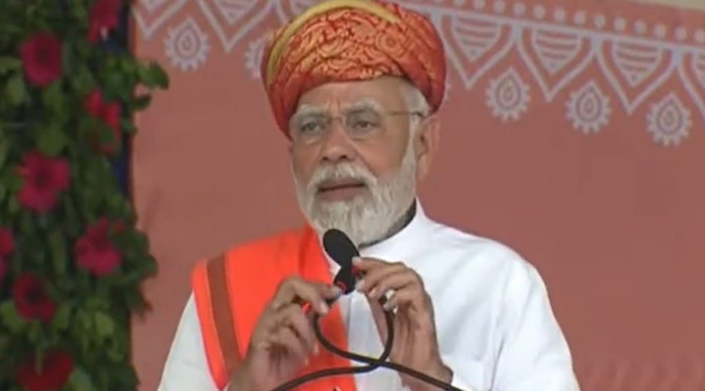 પીએમ મોદીએ બાવળામાં કહ્યું- ખેડૂતનો દીકરો ચાર બંગડીવાળી ગાડી ખરીદીને ઘરે આવે એ ફેરફાર આ પટ્ટામાં આવ્યો પીએમ મોદીએ બાવળામાં કહ્યું- ખેડૂતનો દીકરો ચાર બંગડીવાળી ગાડી ખરીદીને ઘરે આવે એ ફેરફાર આ પટ્ટામાં આવ્યો