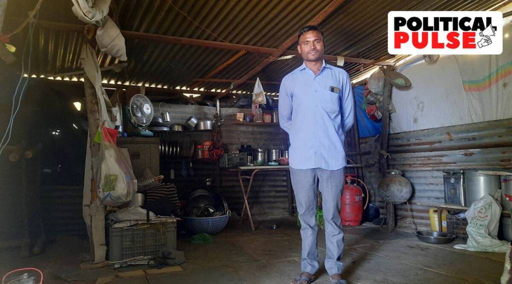 ગુજરાત વિધાનસભા ચૂંટણી: ગાંધીનગર ઉત્તર બેઠક પરથી અપક્ષ ઉમેદવારી નોંધાવી શ્રમિક મહેન્દ્ર પટણીએ, ગરીબો પાસેથી 10 હજારના સિક્કા કર્યા એકઠાં ગુજરાત વિધાનસભા ચૂંટણી: ગાંધીનગર ઉત્તર બેઠક પરથી અપક્ષ ઉમેદવારી નોંધાવી શ્રમિક મહેન્દ્ર પટણીએ, ગરીબો પાસેથી 10 હજારના સિક્કા કર્યા એકઠાં