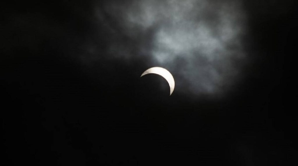 Lunar Eclipse 2022: આજે વર્ષનું છેલ્લું ચંદ્ર ગ્રહણ, ભૂલથી પણ ન કરતા આ કામ