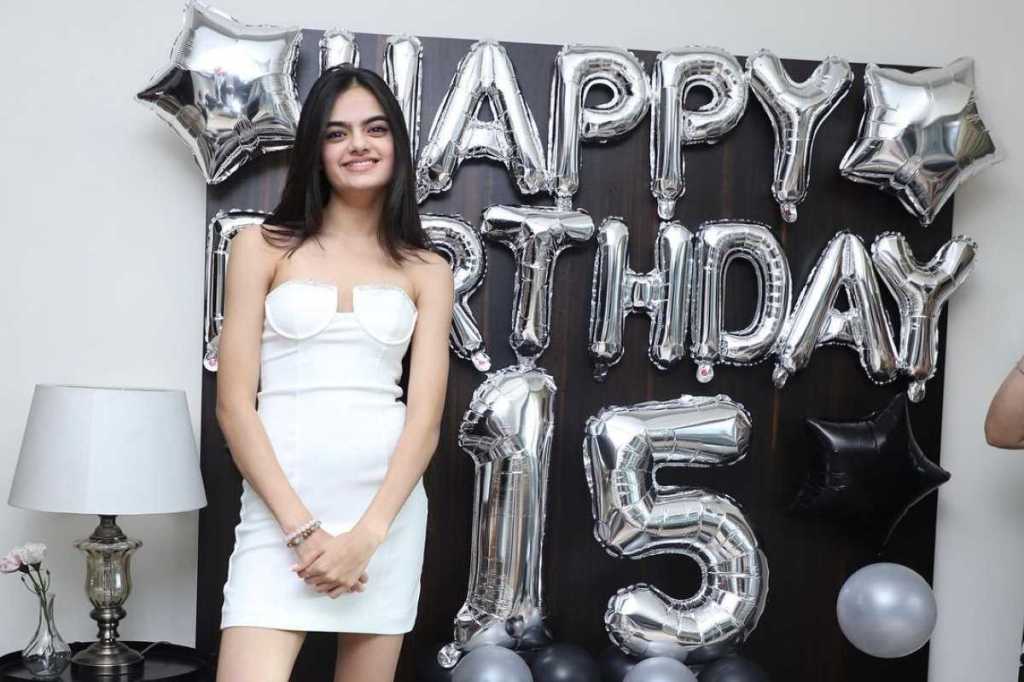 Ruhaanika Dhawan: રુહાનિકા ધવન માત્ર 15 વર્ષની ઉંમરે બની કરોડોના ઘરની માલિક
