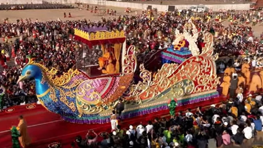 પ્રમુખસ્વામી શતાબ્દી મહોત્સવની પૂર્ણાહૂતિ, એક મહિનો ધામધૂમપૂર્વક ચાલી ઉજવણી પ્રમુખસ્વામી શતાબ્દી મહોત્સવની પૂર્ણાહૂતિ, એક મહિનો ધામધૂમપૂર્વક ચાલી ઉજવણી