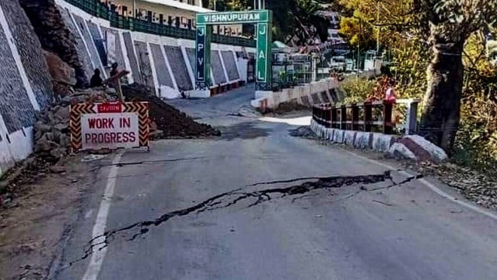 Joshimath Land Subsidence: જોશીમઠની હાલત પર દુઃખી છે વડાપ્રધાન, રાજ્ય કેબિનેટની બેઠકમાં થઈ શકે છે મહત્વનો નિર્ણય