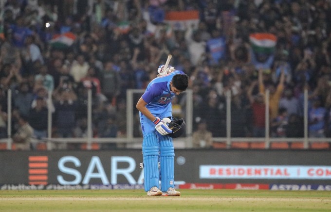 વિરાટ કોહલીએ 2022માં એશિયા કપમાં અફઘાનિસ્તાન સામે 122 રનની ઇનિંગ્સ રમી હતી. વિરાટનો આ રેકોર્ડ તોડ્યો છે. (Express photo by Nirmal Harindran)