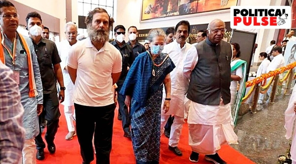 લોકસભા ચૂંટણી 2024 માટે કોંગ્રેસે નવા સામાજિક ન્યાય રોડમેપનું કર્યું અનાવરણ લોકસભા ચૂંટણી 2024 માટે કોંગ્રેસે નવા સામાજિક ન્યાય રોડમેપનું કર્યું અનાવરણ