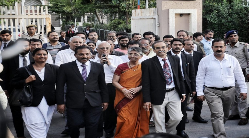 Naroda Gam Massacre Case : નરોડા ગામ હત્યાકાંડ કેસમાં માયા કોડનાની, બાબુ બજરંગી સહિત 69 આરોપીઓ નિર્દોષ