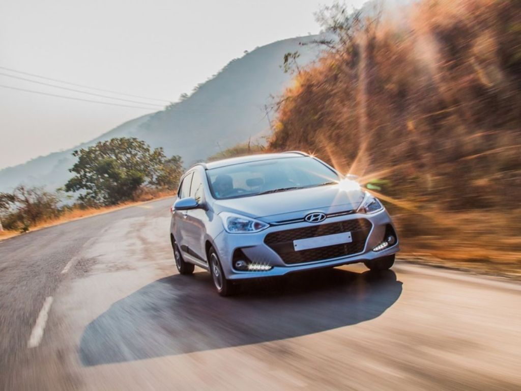 ઉનાળામાં કારની સંભાળ રાખવાની ટીપ્સ, એક નાની ભૂલ પણ ભારે પડશે, વાહનને હીટવેવથી બચાવવાના ઉપાયો જાણો ઉનાળામાં કારની સંભાળ રાખવાની ટીપ્સ, એક નાની ભૂલ પણ ભારે પડશે, વાહનને હીટવેવથી બચાવવાના ઉપાયો જાણો