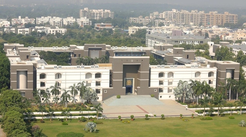 ગુજરાત હાઇકોર્ટે બાબા બાગેશ્વરના ભાષણ સામે પગલાં ભરવા અંગેની રીટ ફગાવી ગુજરાત હાઇકોર્ટે બાબા બાગેશ્વરના ભાષણ સામે પગલાં ભરવા અંગેની રીટ ફગાવી