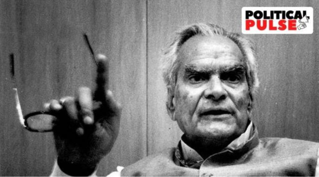 રાજસ્થાન ચૂંટણી 2023ઃ ભાજપ-કોંગ્રેસને 13 વર્ષે સ્વ. ભૈરોસિંહ શેખાવત યાદ આવ્યા, રાજપૂત વોટ બેંકને આકર્ષવાનો પ્રયાસ રાજસ્થાન ચૂંટણી 2023ઃ ભાજપ-કોંગ્રેસને 13 વર્ષે સ્વ. ભૈરોસિંહ શેખાવત યાદ આવ્યા, રાજપૂત વોટ બેંકને આકર્ષવાનો પ્રયાસ