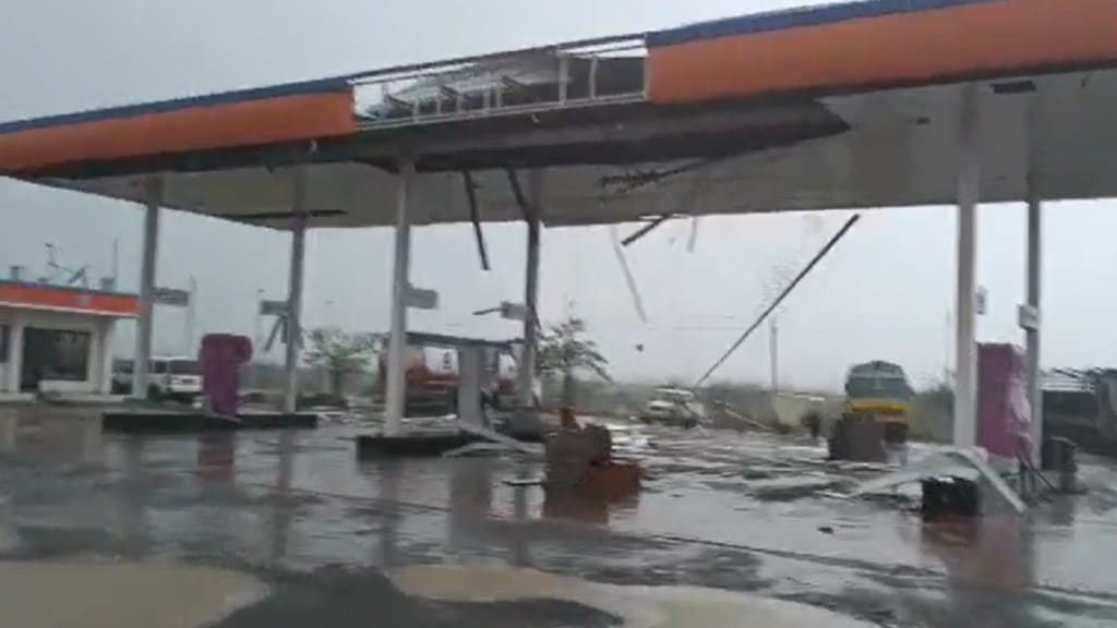 બિપરજોય વાવાઝોડું : આજની રાત જખૌ, લખપત, નલિયા, નારાયણ સરોવર, દયાપાર સહિતના ગામો માટે ભારે