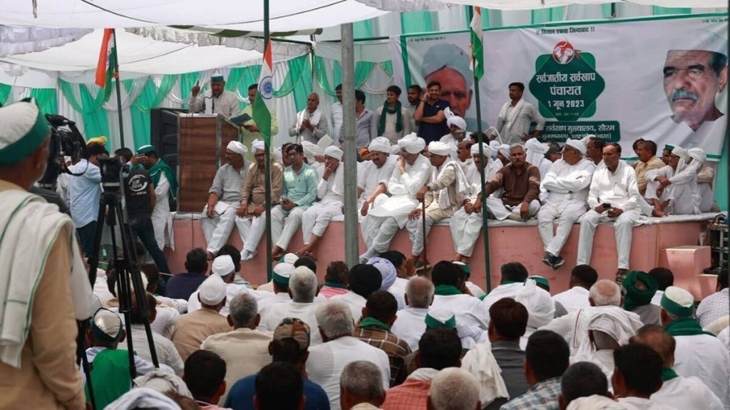 “જાતિય તરફેણ”ની માંગ, બ્રિજ ભૂષણ બે FIR માં છેડતીના ઓછામાં ઓછા 10 મામલા, ફરિયાદમાં પીડિતોએ શું કહ્યું?