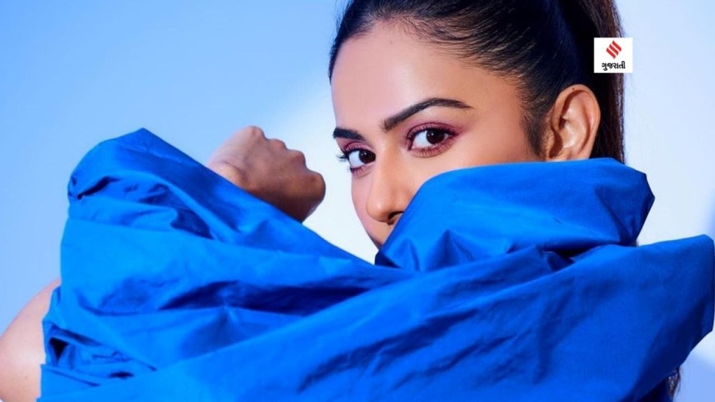 Rakul Preet Singh Photos: રકુલ પ્રીત સિંહ બ્લૂ બોડીકોન ડ્રેસમાં લાગી રહી છે ગોર્જિયસ, જુઓ ફોટા Rakul Preet Singh Photos: રકુલ પ્રીત સિંહ બ્લૂ બોડીકોન ડ્રેસમાં લાગી રહી છે ગોર્જિયસ, જુઓ ફોટા