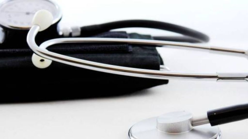 Medical Colleges Lose Recognition : 38 મેડિકલ કોલેજોએ માન્યતા ગુમાવી, 100 ને ખામીઓ સુધારવા મળી નોટિસ