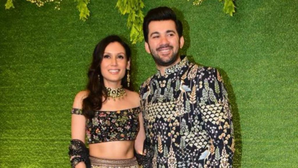 Karan Deol Wedding: કરણ દેઓલ અને દ્રિશાના લગ્નની તસવીર-વીડિયો આવ્યો સામે, નવયુગલ શાનદાર લાગી રહ્યા છે Karan Deol Wedding: કરણ દેઓલ અને દ્રિશાના લગ્નની તસવીર-વીડિયો આવ્યો સામે, નવયુગલ શાનદાર લાગી રહ્યા છે