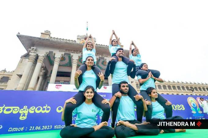 યોગને 2016 માં માનવતાના અમૂર્ત સાંસ્કૃતિક વારસાની પ્રતિનિધિ સૂચિમાં અંકિત કરવામાં આવ્યો હતો. (જિતેન્દ્ર એમ દ્વારા એક્સપ્રેસ ફોટો)