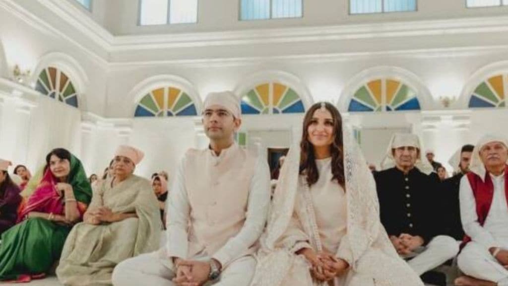 પરિણીતી ચોપરા અને રાઘવ ચઢ્ઢાનું વેડિંગ કાર્ડ જોયું કે નહીં? આવું હશે લગ્નનું સંપૂર્ણ આયોજન