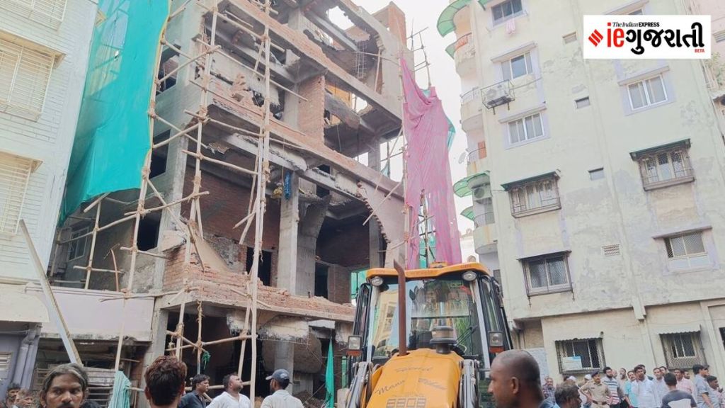 અમદાવાદ : જમાલપુરમાં AMC એ 3 ગેરકાયદેસર ઈમારતો તોડી પાડી