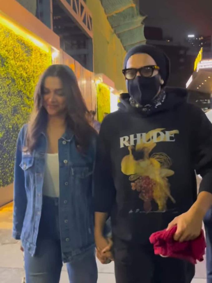 આ દરમિયાન ફિલ્મ 'રોકી ઔર રાની કી પ્રેમ કહાની' બોક્સ ઓફિસ પર સારી કમાણી કરી રહી છે.