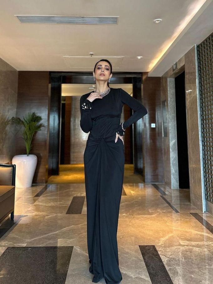 હવે મલાઈકાએ તેની લેટેસ્ટ તસવીરો શેર કરી છે. આ તસવીરોમાં એક્ટ્રેસ જબરદસ્ત ફોટોશૂટ કરતી જોવા મળી રહી છે. (. (ફોટો ક્રેડિટ tanghvari insta)