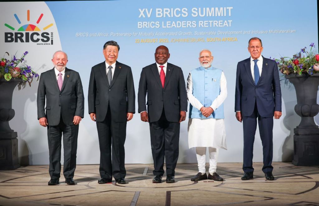 BRICS Summit 2023: બ્રિક્સ સમિટમાં જોડાયા વગર ચીની રાષ્ટ્રપતિ શી જિનપિંગે અમેરિકાને ખરી ખોટી સંભળાવી