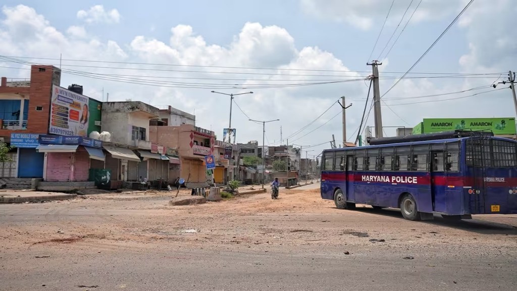 Nuh violence : નૂહના એસપીની ટ્રાન્સફર, રોહિંગ્યાઓની વસ્તી પર ફર્યું બૂલડોઝર, હિંસા બાદ એક્શનમાં આવી હરિયાણા પોલીસ