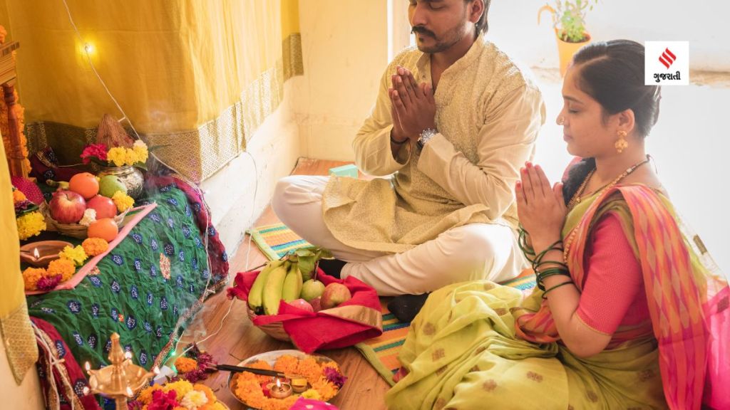 Vastu Tips For Puja Room: ઘરનો દરવાજો દક્ષિણ દિશામાં છે તો મંદિર કઇ દિશામાં બનાવવું જોઇએ? જાણો વાસ્તુ ટીપ્સ