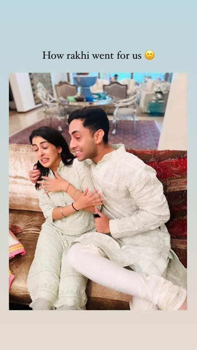 નવ્યા નવેલી નંદાએ તેના બેબી ભાઈ અગસ્ત્ય નંદા સાથે ફોટા શેર કર્યા છે. (ફોટોઃ નવ્યા નવેલી નંદા/ઈન્સ્ટાગ્રામ)