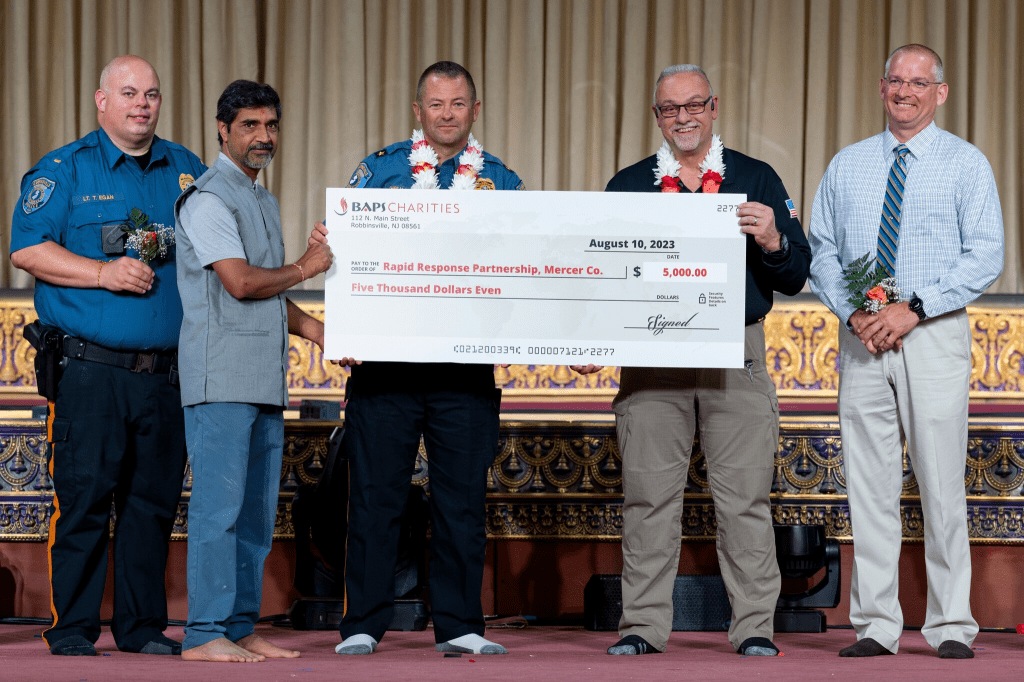 baps swaminarayan akshardham Robbinsville new jersey
