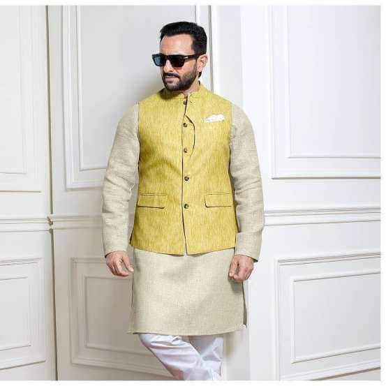 તેના કાર કલેક્શનમાં Audi, BMW 7 સિરીઝ, Lexus 470, Mustang, Range Rover અને Land Cruiser જેવા લક્ઝરી વાહનોનો સમાવેશ થાય છે. (સ્રોત: @Actorsaifalikhan/instagram)