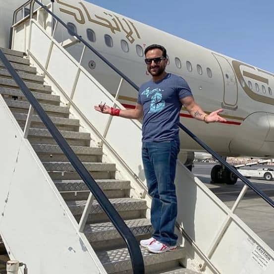 સૈફ બે પ્રોડક્શન હાઉસનો માલિક છે.