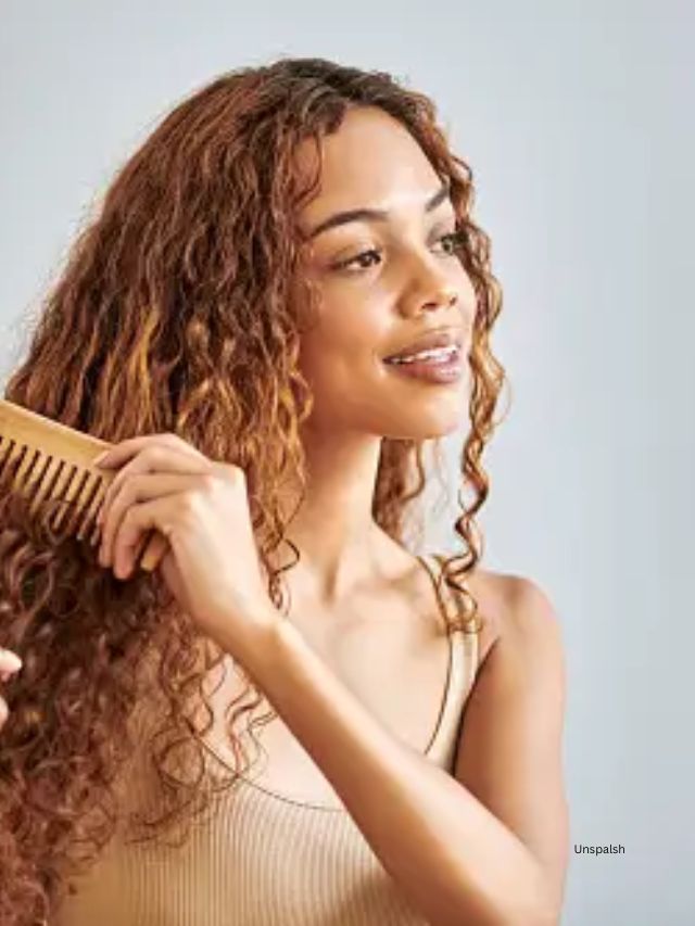 ખૂબ ભારે, સિરામાઈડ મોઈશ્ચરાઈઝર ટાળો અને હળવા જેલ આધારિત મોઈશ્ચરાઈઝર પસંદ કરો.