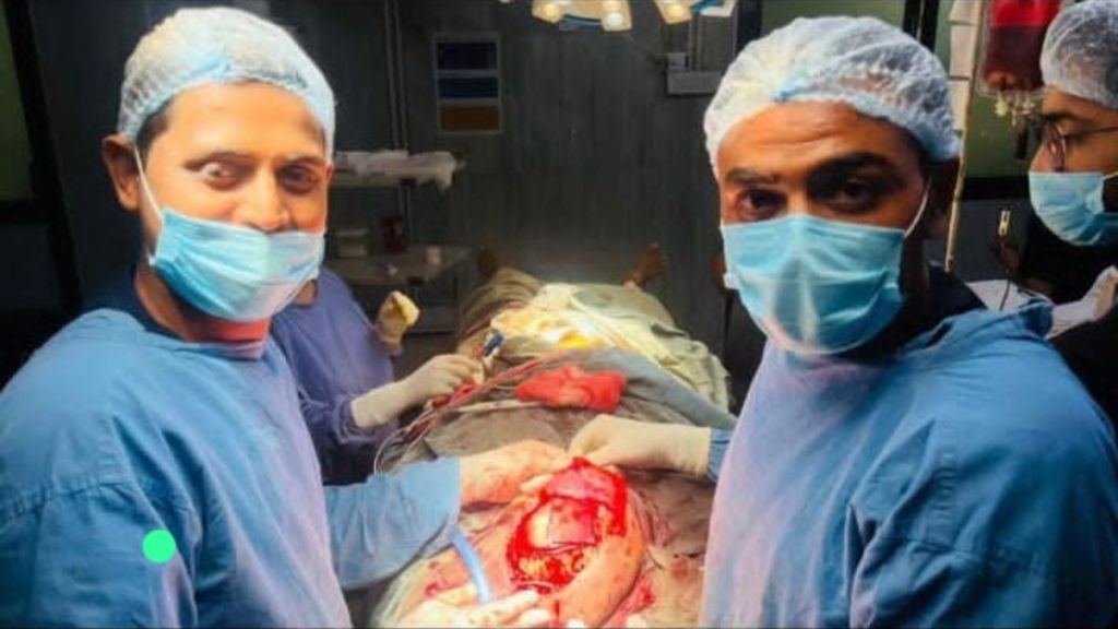 jamnagar | gg hospital | doctor suspended