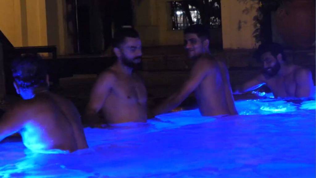 IND vs PAK: એશિયા કપ 2023 પાકિસ્તાનને હરાવ્યા બાદ ટીમ ઈન્ડિયાએ સ્વિમિંગ પૂલમાં કરી ઉજવણી, વિરાટ કોહલીને મળી ભેટ IND vs PAK: એશિયા કપ 2023 પાકિસ્તાનને હરાવ્યા બાદ ટીમ ઈન્ડિયાએ સ્વિમિંગ પૂલમાં કરી ઉજવણી, વિરાટ કોહલીને મળી ભેટ