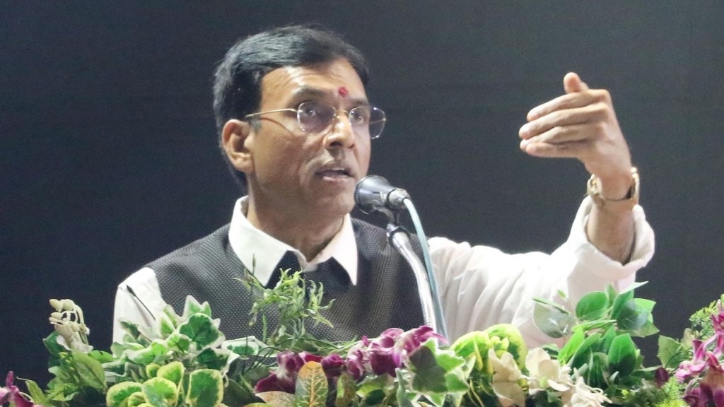 Heart Attack among Youth : યુવાનોમાં હાર્ટ એટેક : કેન્દ્રીય આરોગ્ય મંત્રી મનસુખ માંડવિયાએ કોવિડ દર્દીઓને આપી ચેતવણી, ‘સખત મહેનત, કસરતથી દૂર રહો’
