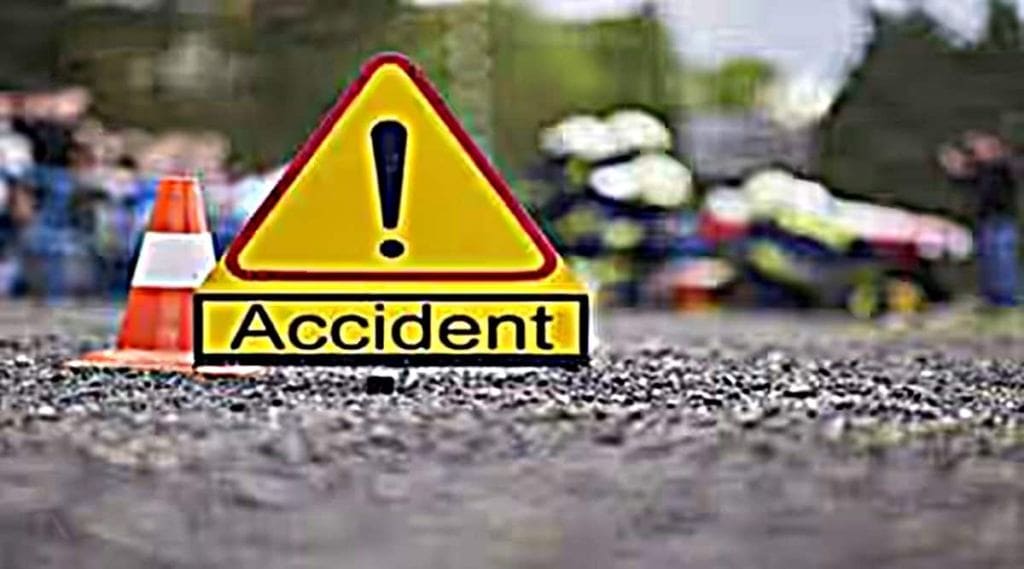Gujarat Road Accident : ગુજરાત બસ અકસ્માતમાં 1 નું મોત, 40 પોલીસ તાલીમાર્થીઓ ઘાયલ Gujarat Road Accident : ગુજરાત બસ અકસ્માતમાં 1 નું મોત, 40 પોલીસ તાલીમાર્થીઓ ઘાયલ