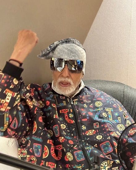 ગયા વર્ષે અમિતાભ બચ્ચને 'ઝુંડ', 'રાધે શ્યામ', 'રનવે 34', 'ફક્ત મહિલાઓ મેટ', 'બ્રહ્માસ્ત્રઃ પાર્ટ વન - શિવ', 'ચુપઃ રિવેન્જ ઑફ ધ આર્ટિસ્ટ', 'ગુડબાય' જેવી ફિલ્મોમાં કામ કર્યું હતું. , 'ઊંચાઈ' જેવી ફિલ્મોમાં કામ કર્યું હતું.