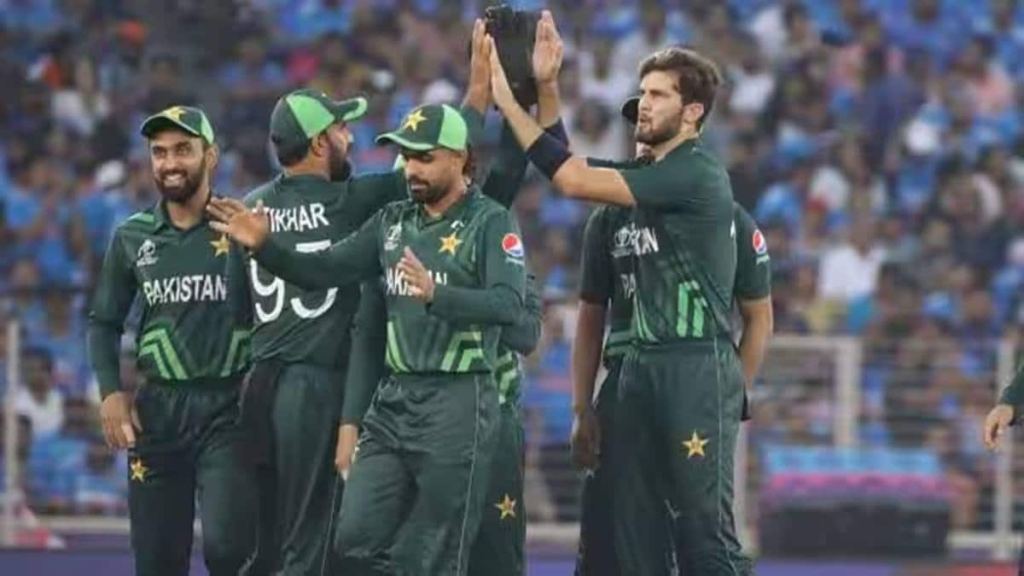 વર્લ્ડ કપ 2023  : બાબર આઝમની ટીમનો ફિટનેસ ટેસ્ટ થતો નથી, ભારત સામે પાકિસ્તાનની હાર બાદ અનુભવી ખેલાડીએ કર્યો ખુલાસો