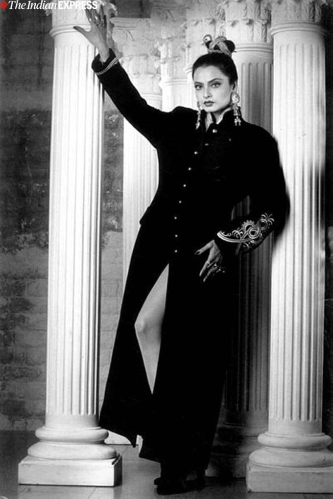 રેખાએ હંમેશા તેની બહુમુખી પ્રતિભાથી તેના ચાહકોને આશ્ચર્યચકિત કર્યા છે. (ફોટોઃ એક્સપ્રેસ આર્કાઇવ)