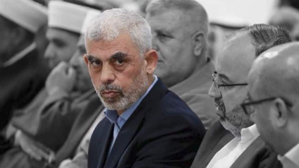 Israel Hamas War : કોણ છે હમાસનો આતંકવાદી યાહ્યા સિનવાર, જેને પેલેસ્ટાઇનનો બિન લાદેન કહેવામાં આવે છે, 24 વર્ષ ઈઝરાયલની જેલમાં રહ્યો