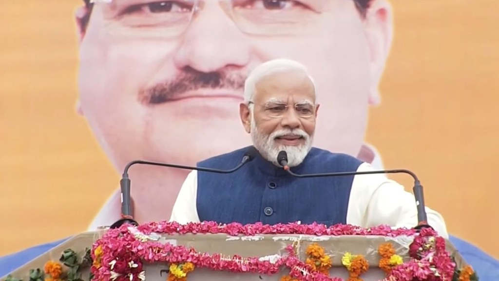 એક વીડિયોમાં હું પણ ગરબા ગાઇ રહ્યો છું, પીએમ નરેન્દ્ર મોદીએ પોતાનું ઉદાહરણ આપીને ડીપફેકને લઇને વ્યક્ત કરી ચિંતા એક વીડિયોમાં હું પણ ગરબા ગાઇ રહ્યો છું, પીએમ નરેન્દ્ર મોદીએ પોતાનું ઉદાહરણ આપીને ડીપફેકને લઇને વ્યક્ત કરી ચિંતા