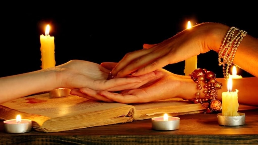 Palmistry: નાની ઉંમરમાં અઢળક ધન-સંપત્તિના માલિક બની જાય છે આવા લોકો, જેમની હથેળીમાં હોય છે આ શુભ ચિહ્ન