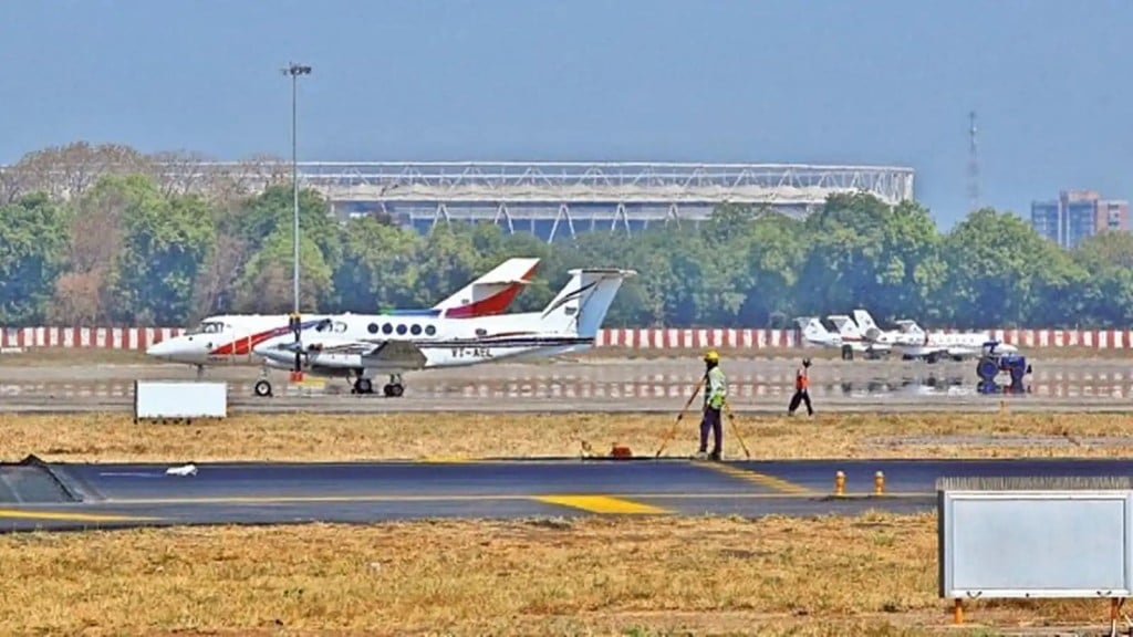 IND vs AUS WC 2023 Final : વર્લ્ડકપના અંતિમ દિવસે અમદાવાદની એરસ્પેસ 45 મિનિટ માટે રહેશે બંધ