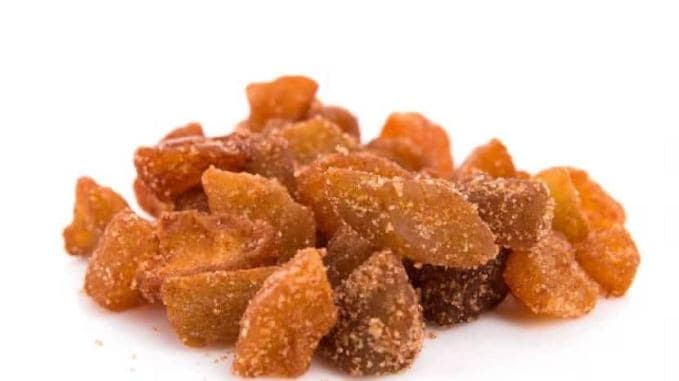 આજે અમે તમને નકલી ગોળ અને પૌષ્ટિક ગોળને ઓળખવાની એક સરળ રીત જણાવવા જઈ રહ્યા છીએ. (ફોટો – ફ્રીપિક)