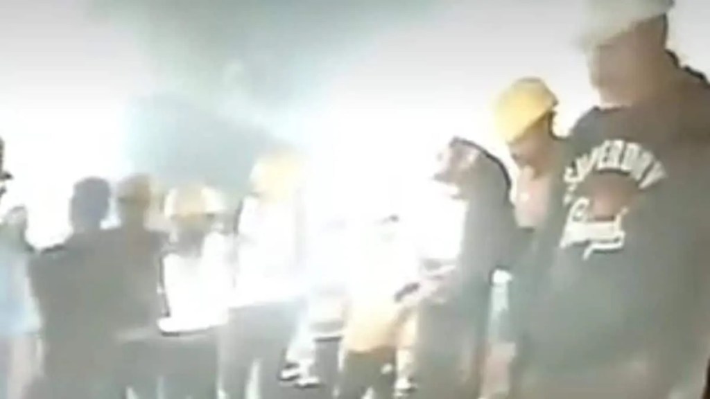 Uttarakashi Tunnel Rescue Operation : ઉત્તરકાશી ટનલ અકસ્માતમાં મજૂરોનો પહેલો વીડિયો સામે આવ્યો, રોબોટિક વાહન તૈનાત, જાણો 10મા દિવસે રેસ્ક્યુ ઓપરેશન ક્યાં સુધી પહોંચ્યું? Uttarakashi Tunnel Rescue Operation : ઉત્તરકાશી ટનલ અકસ્માતમાં મજૂરોનો પહેલો વીડિયો સામે આવ્યો, રોબોટિક વાહન તૈનાત, જાણો 10મા દિવસે રેસ્ક્યુ ઓપરેશન ક્યાં સુધી પહોંચ્યું?