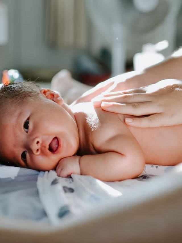 તો અહીં તેમની સ્કિનકેર કેવી રીતે કરવી તે એક્સપર્ટ દ્વારા તે અંગેની કેટલીક ટીપ્સ આપી છે.