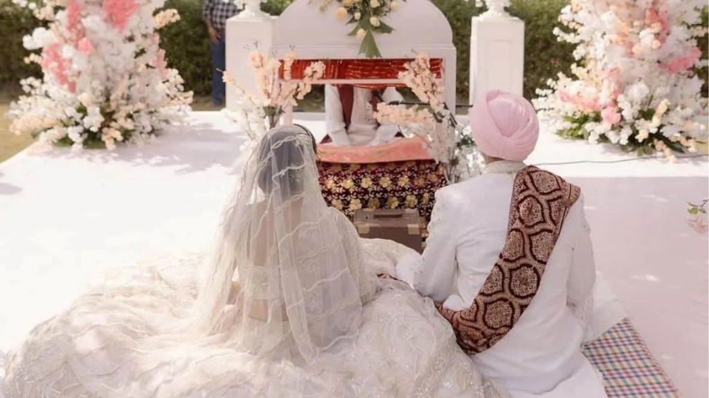Cricketers Marriage : વર્લ્ડ કપ પછી ક્રિકેટ દુનિયામાં લગ્નની સિઝન, 7 દિવસમાં 5 ખેલાડીઓએ નવી ઇનિંગ્સની શરૂઆત કરી