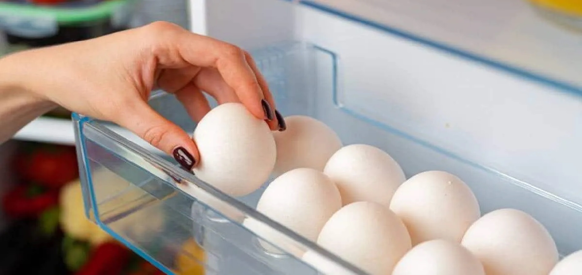 Kitchen Tips For Eggs ઈંડાને ફ્રિજમાં રાખવું જોઈએ કે બહાર, જાણો શું